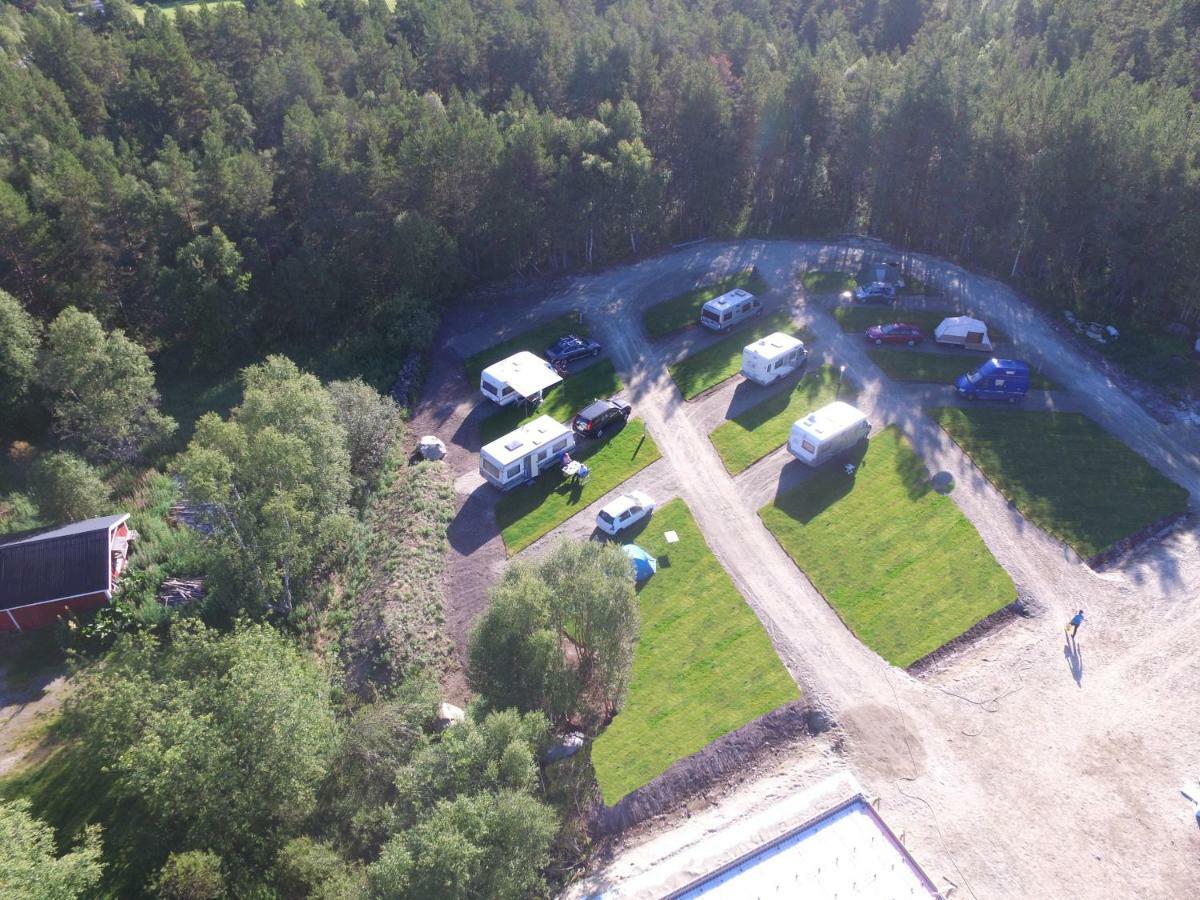Roste Hyttetun og Camping Os (Hedmark) Exteriér fotografie